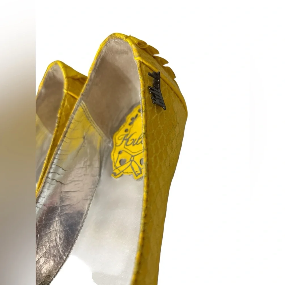 Killah Yellow Beaded Detail flats Size US 6